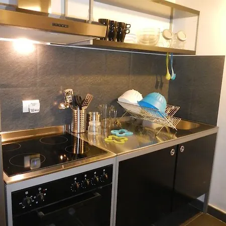 Hostel Jonathan House